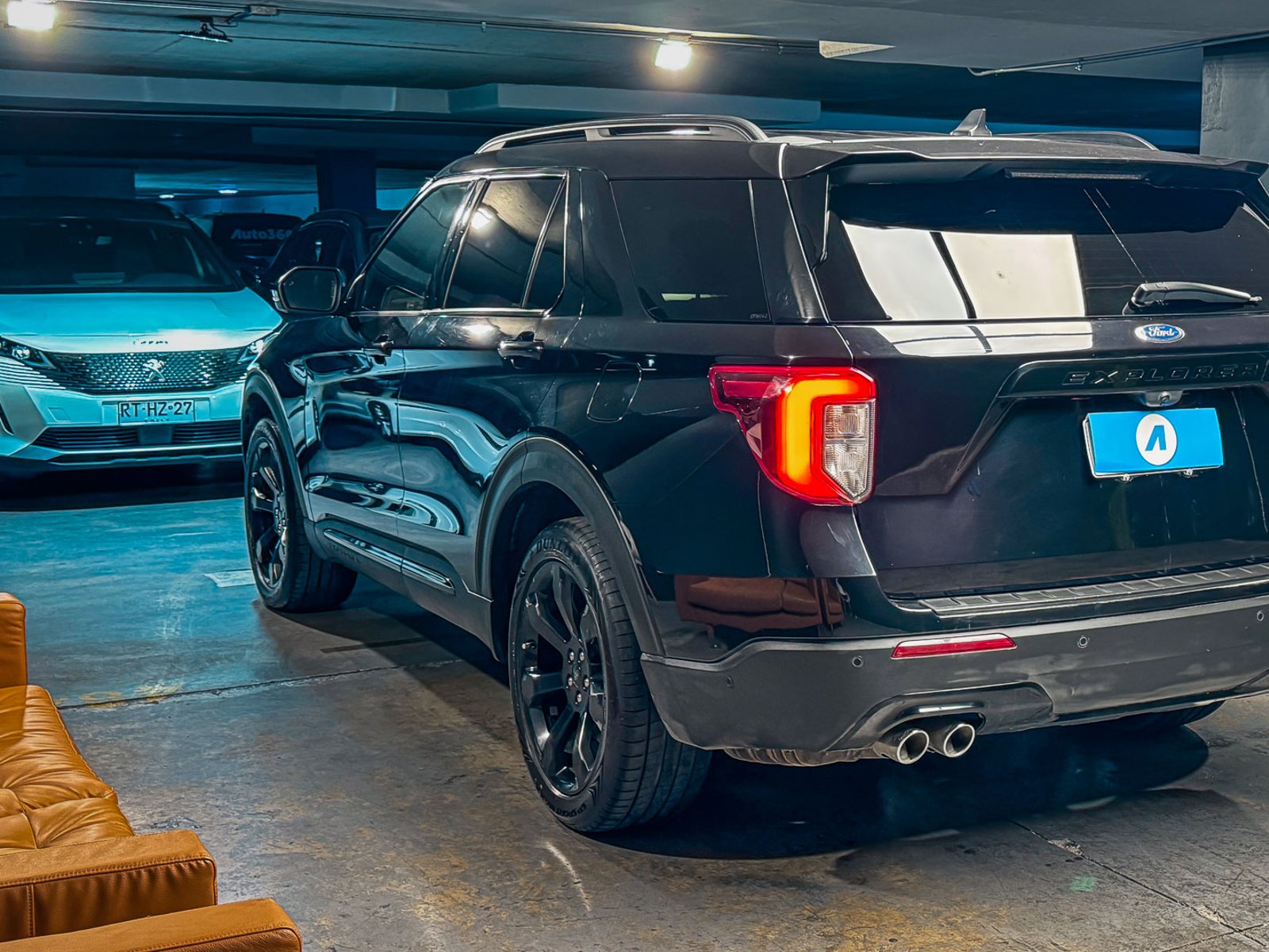 Ford Explorer ST 4WD 2023 - Foto 2 de 20