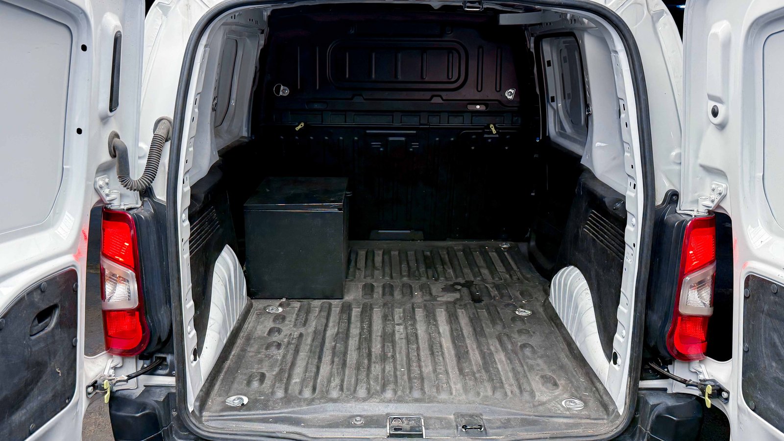 Peugeot Partner HDI L1 1.5 2024 - Imagen 7 de 16