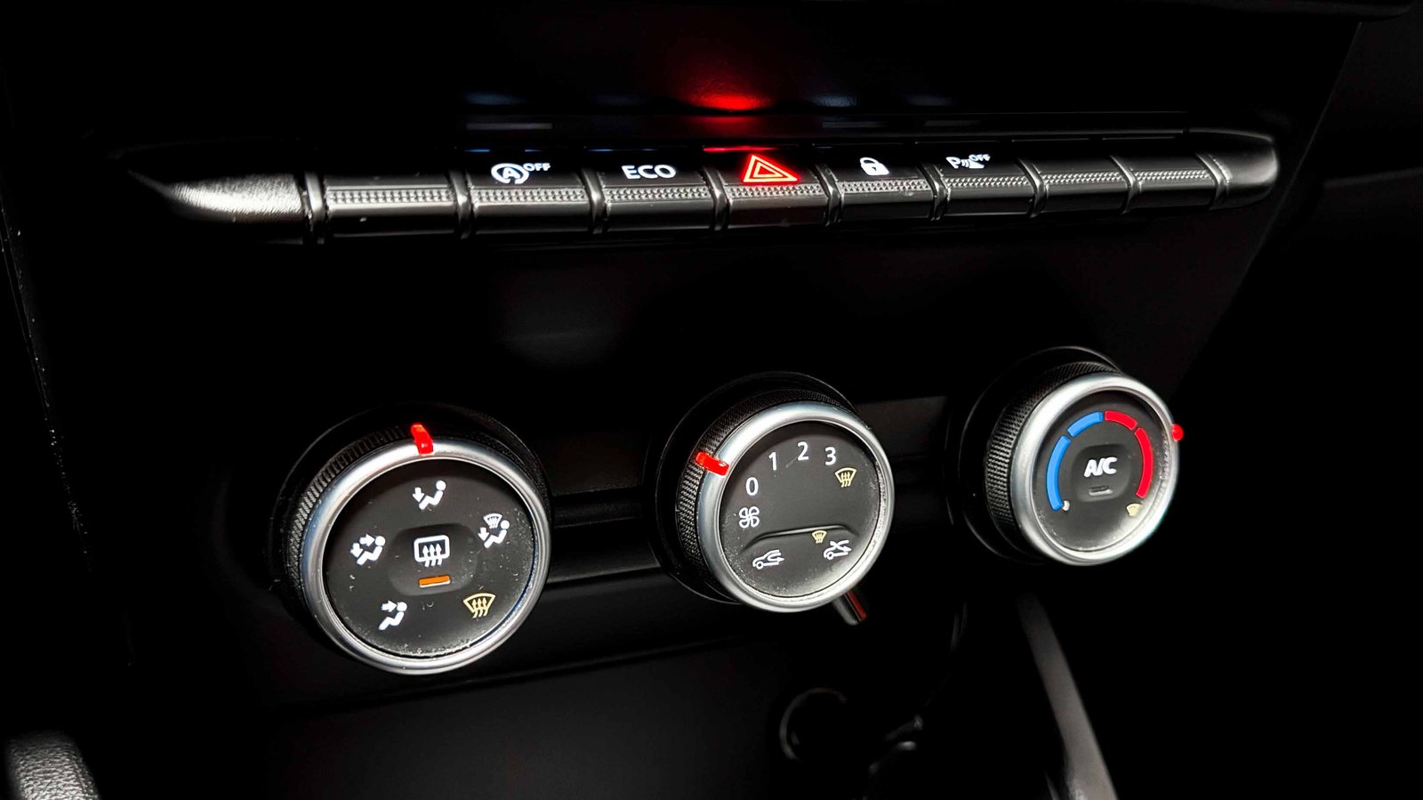 Renault Duster II ZEN 1.6 2021 - Imagen 18 de 20