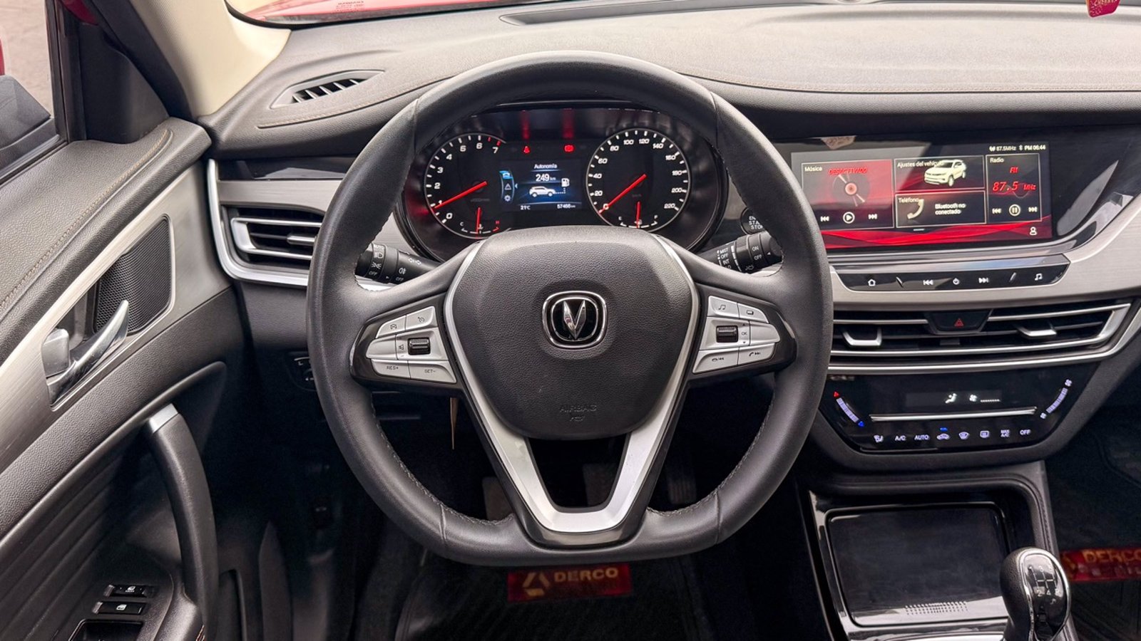 Changan CS35 Luxury 1.6 MT 2022 - Imagen 12 de 20