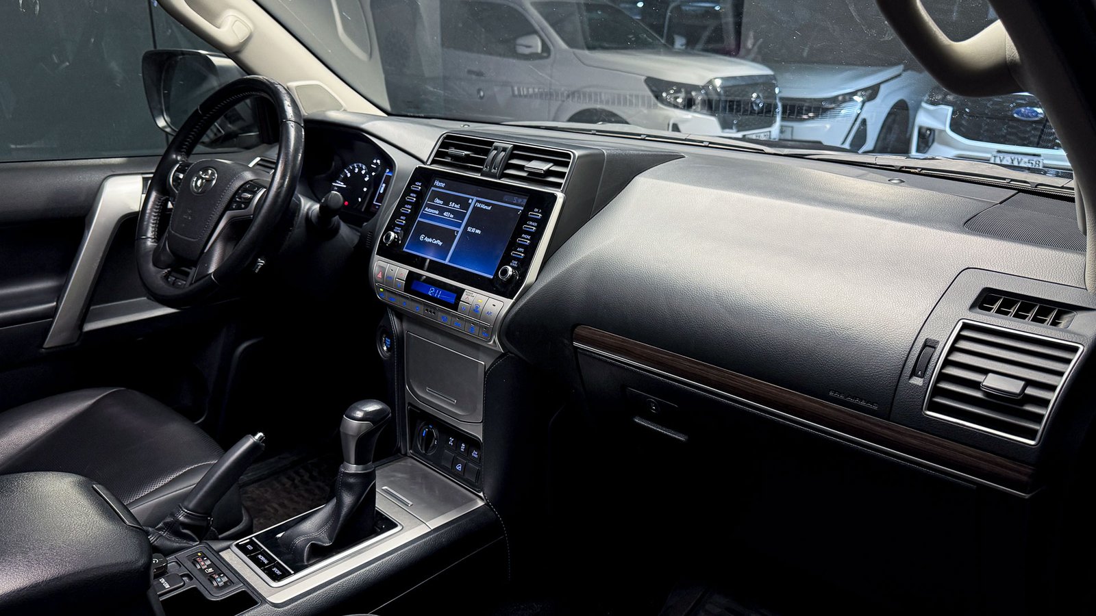 Toyota Land Cruiser Prado VX 4x4 4.0 2023 - Imagen 14 de 20