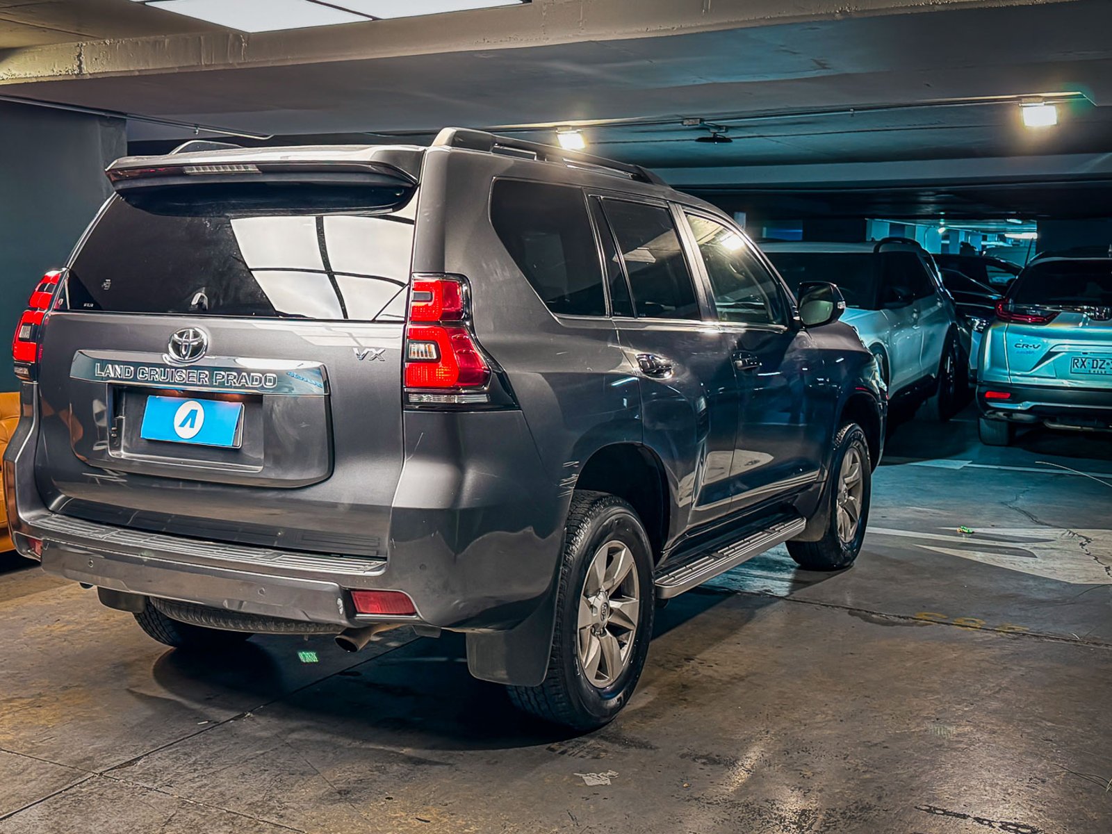 Toyota Land Cruiser Prado VX 4x4 4.0 2023 - Foto 4 de 20