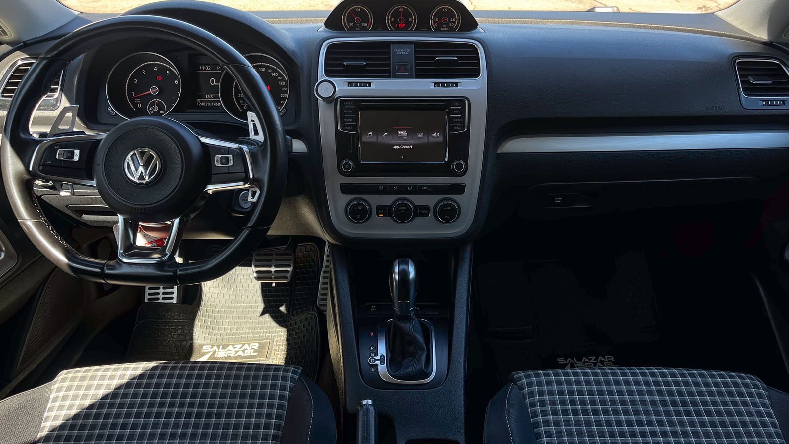 Volkswagen Scirocco 1.4TSI 2018 - Imagen 13 de 20