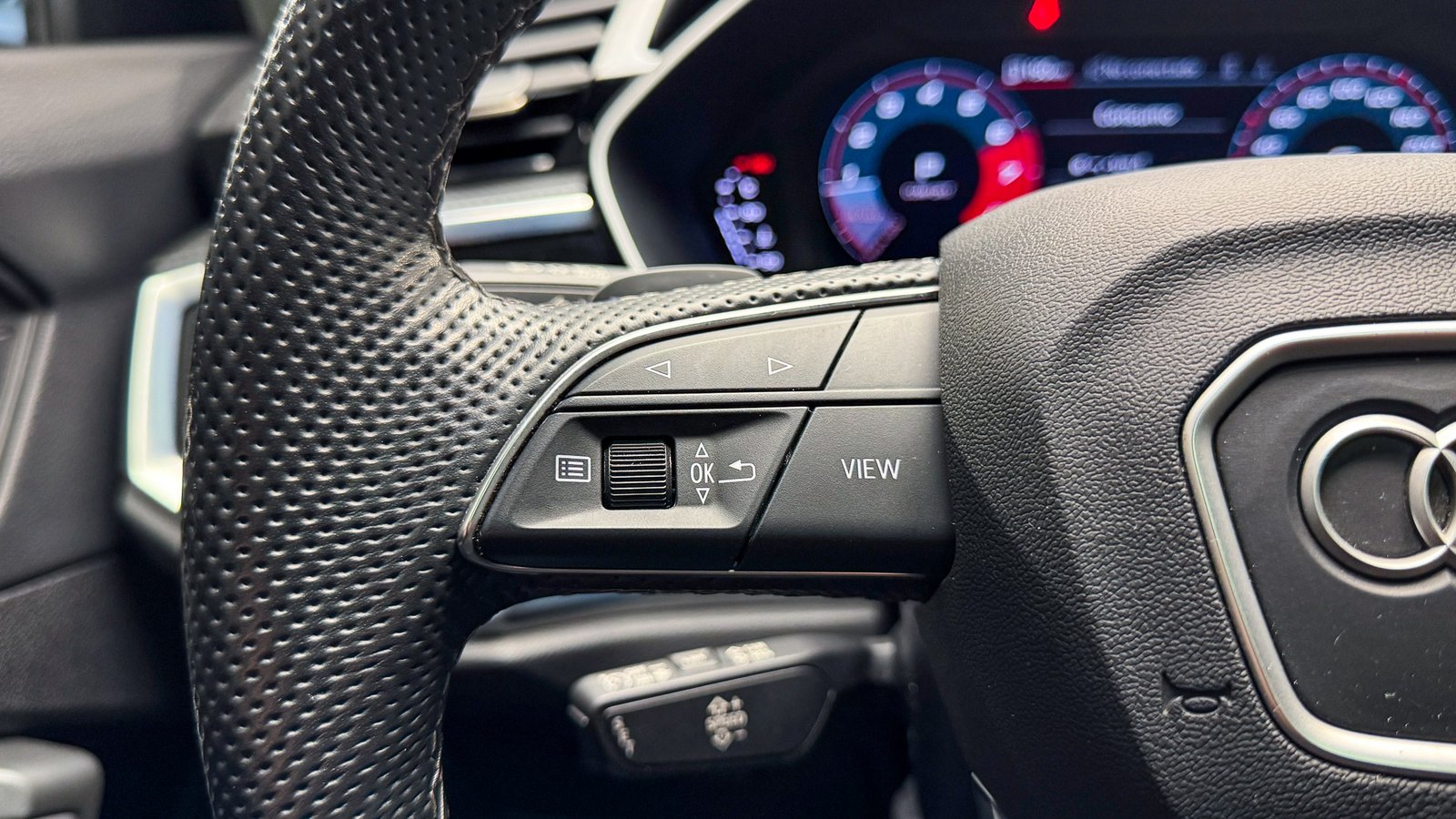 Audi Q3 S-Line 35 TFSI Sport 1.4T 2025 - Imagen 9 de 20