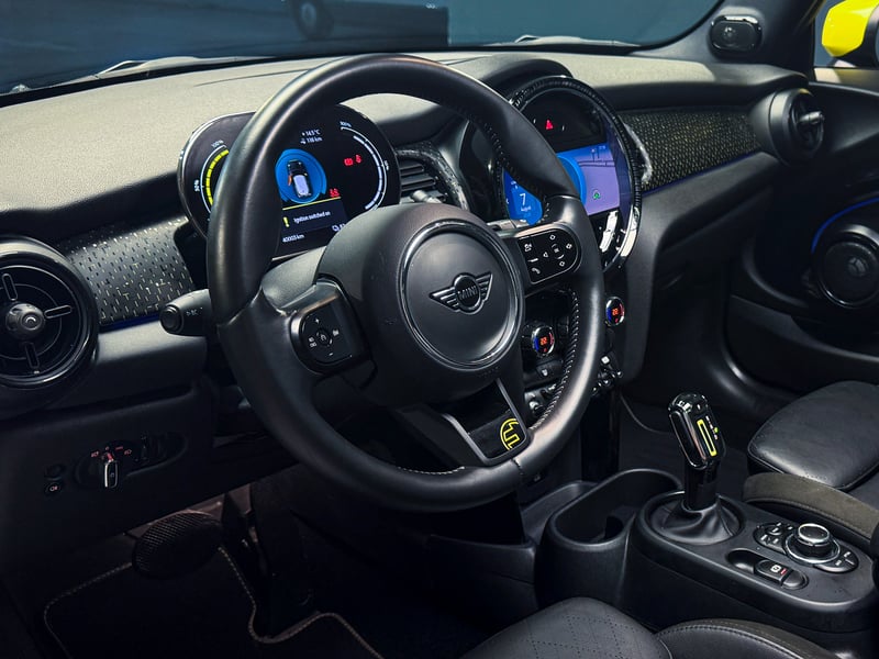 Mini Cooper SE Favoured 2023 - Imagen 11 de 20