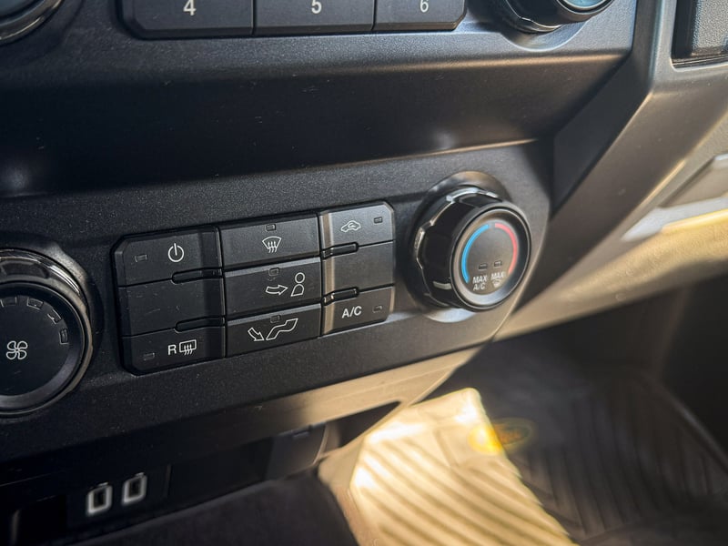 Ford F-150 XLT DC 4X2 3.3 2020 - Imagen 19 de 20