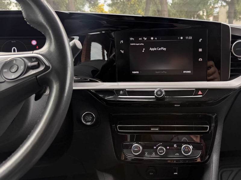Opel Mokka GS Line 1.2 T AT 2022 - Imagen 15 de 20