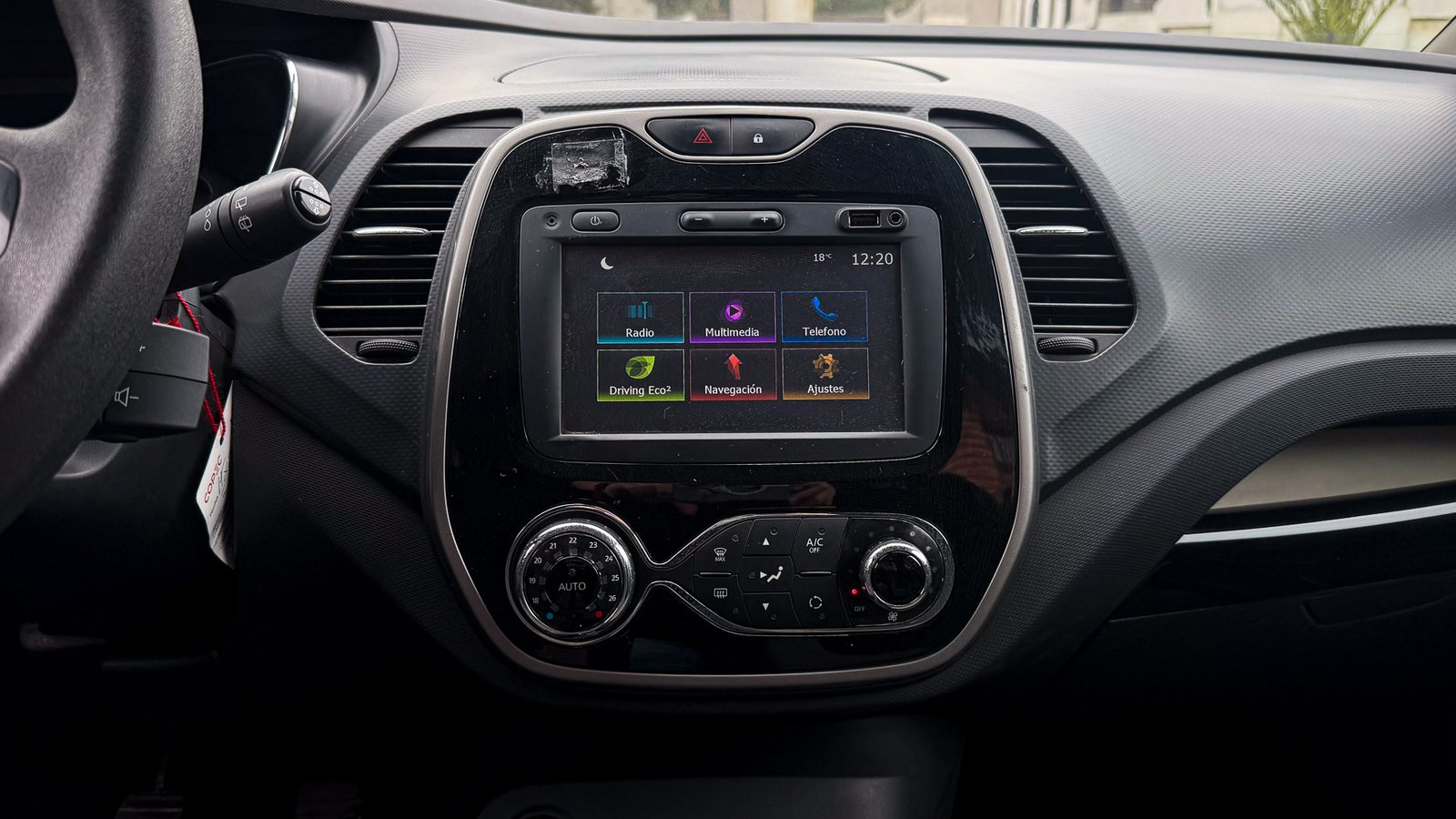 Renault Captur Expression 1.5 2016 - Imagen 17 de 20