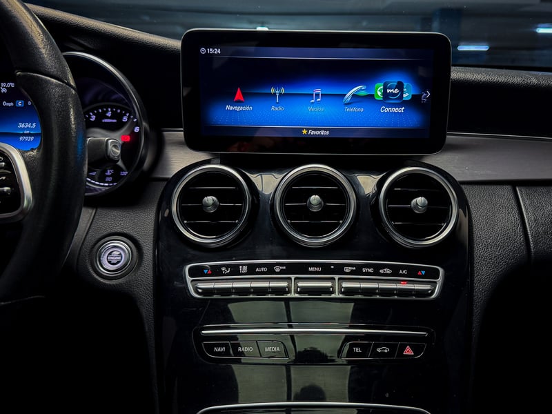 Mercedes-Benz C180 1.6 2019 - Imagen 11 de 17