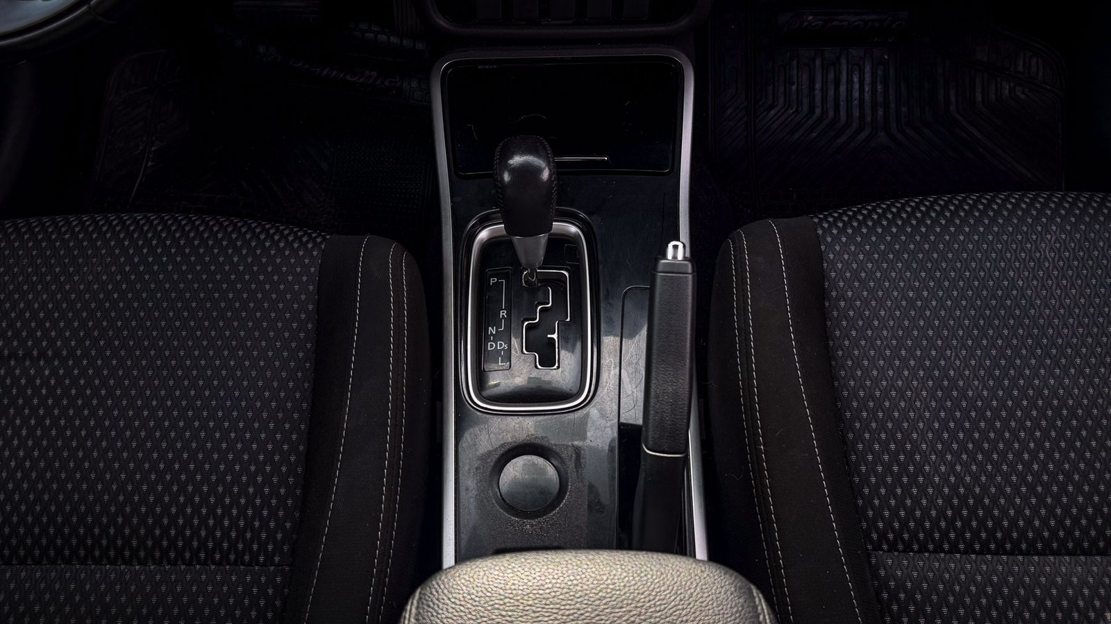 Mitsubishi Outlander GL AT 2018 - Imagen 18 de 20