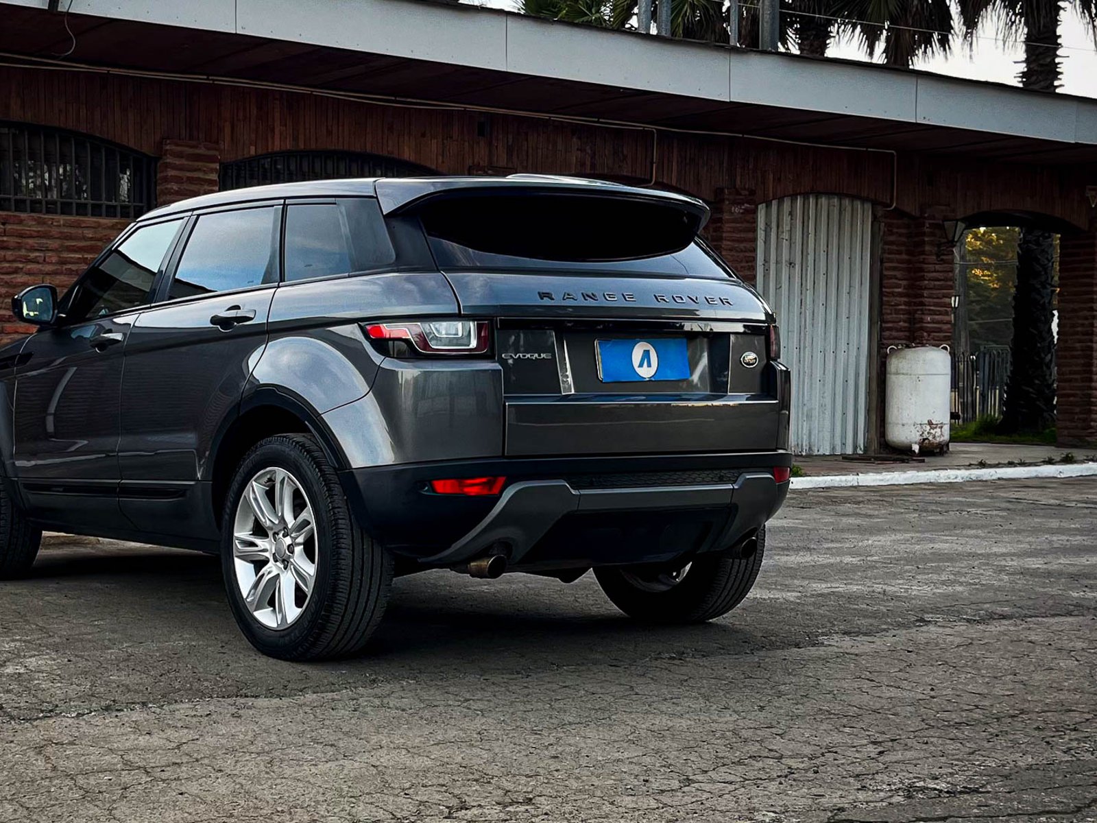 Land Rover Evoque SE PLUS 4WD 2016 - Foto 2 de 20