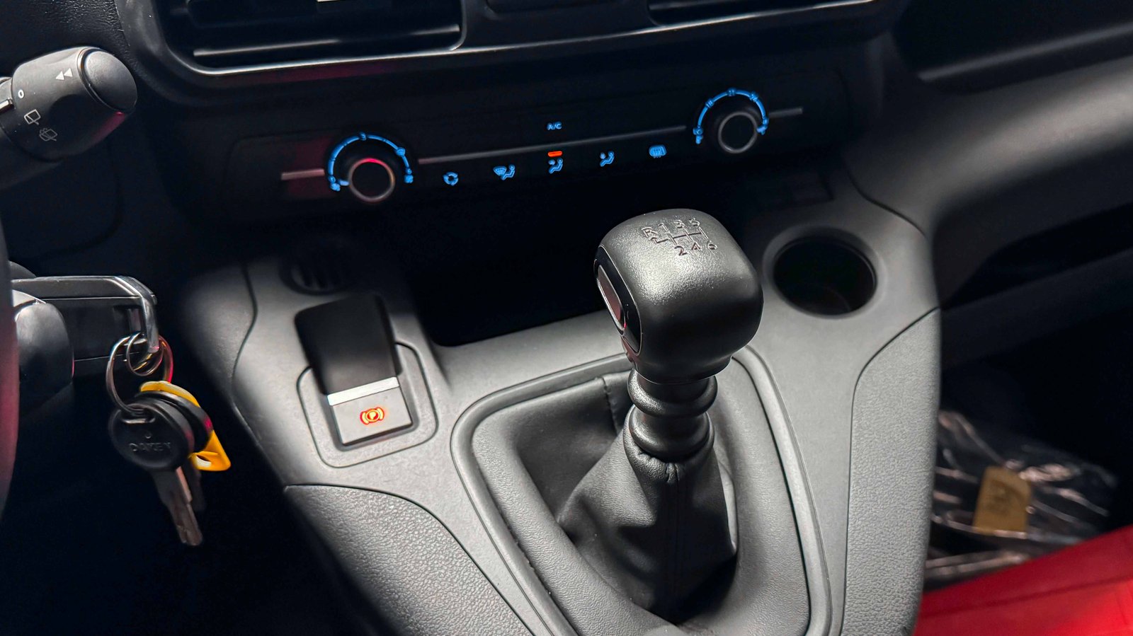 Peugeot Partner HDI L1 1.5 2024 - Imagen 19 de 20