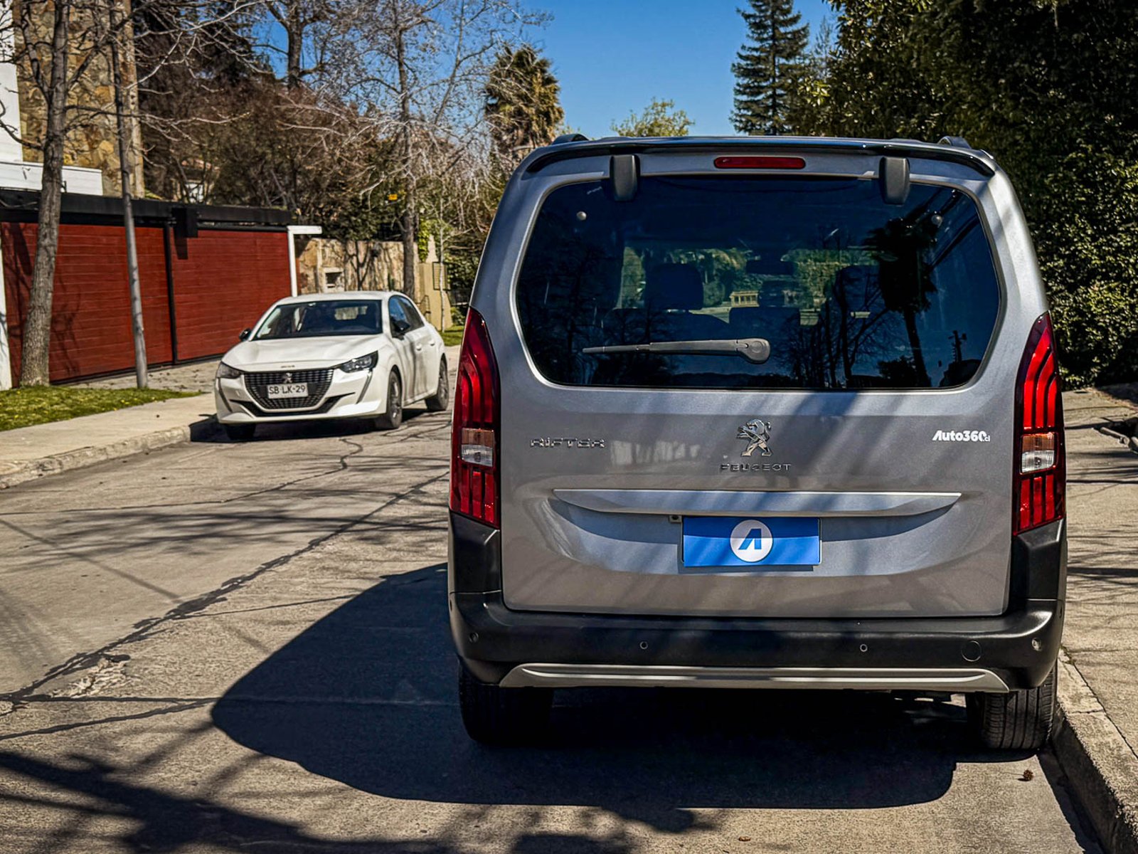 Peugeot Rifter BlueHDI 1.5 2024 - Foto 3 de 20