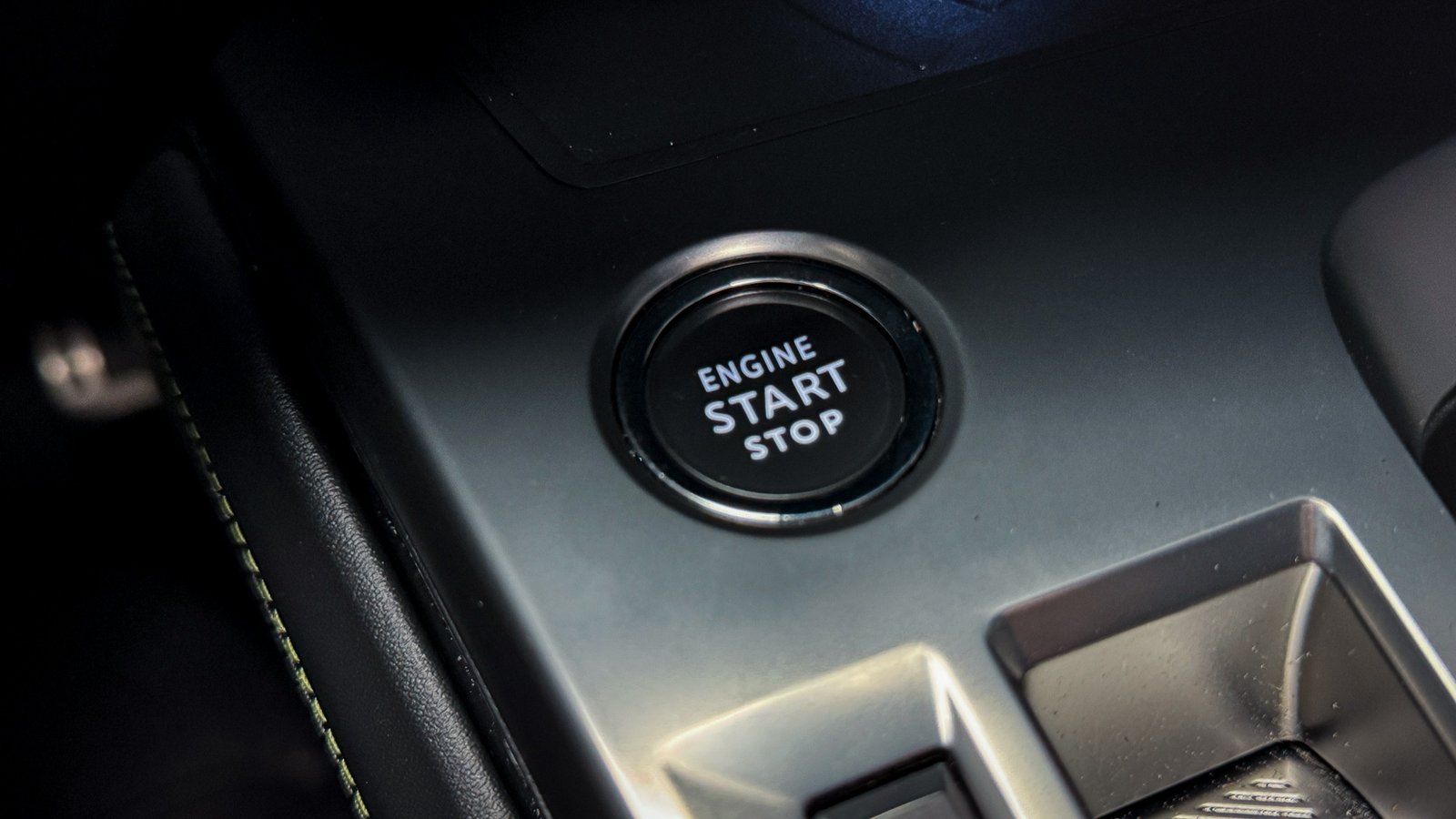 Peugeot 308 GT Puretech 1.2 2024 - Imagen 20 de 20