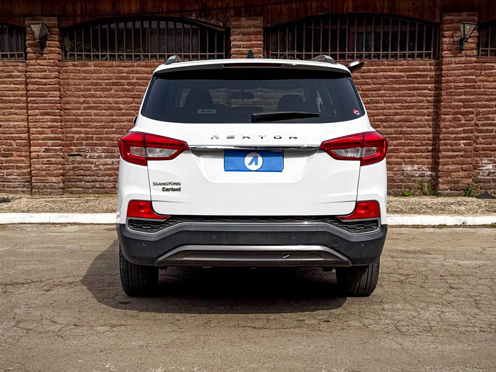 SsangYong Rexton GLX AT 2.2 2021 - Foto 3 de 20