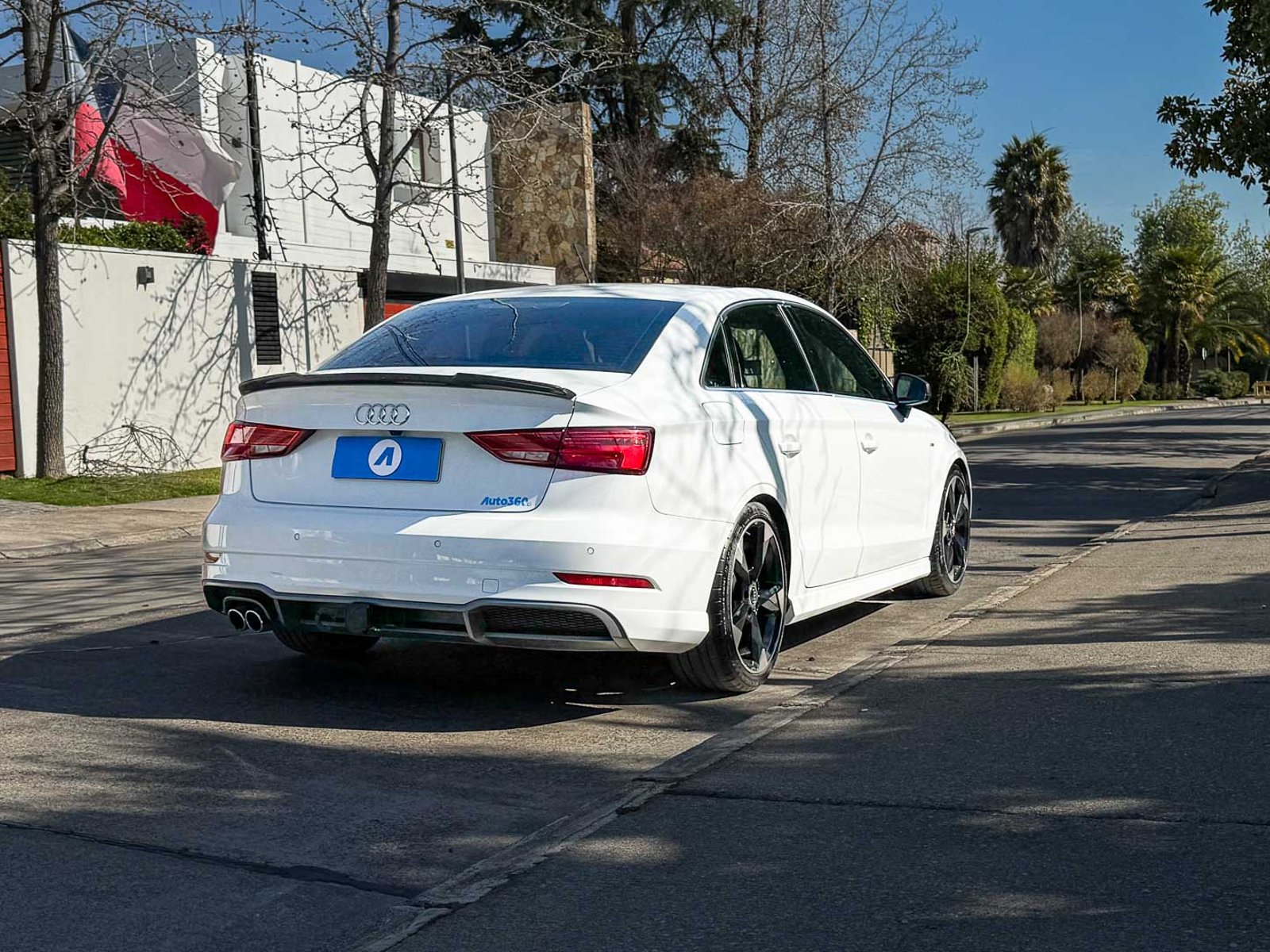 Audi A3 Sport Sline 1.4 2018 - Foto 3 de 15