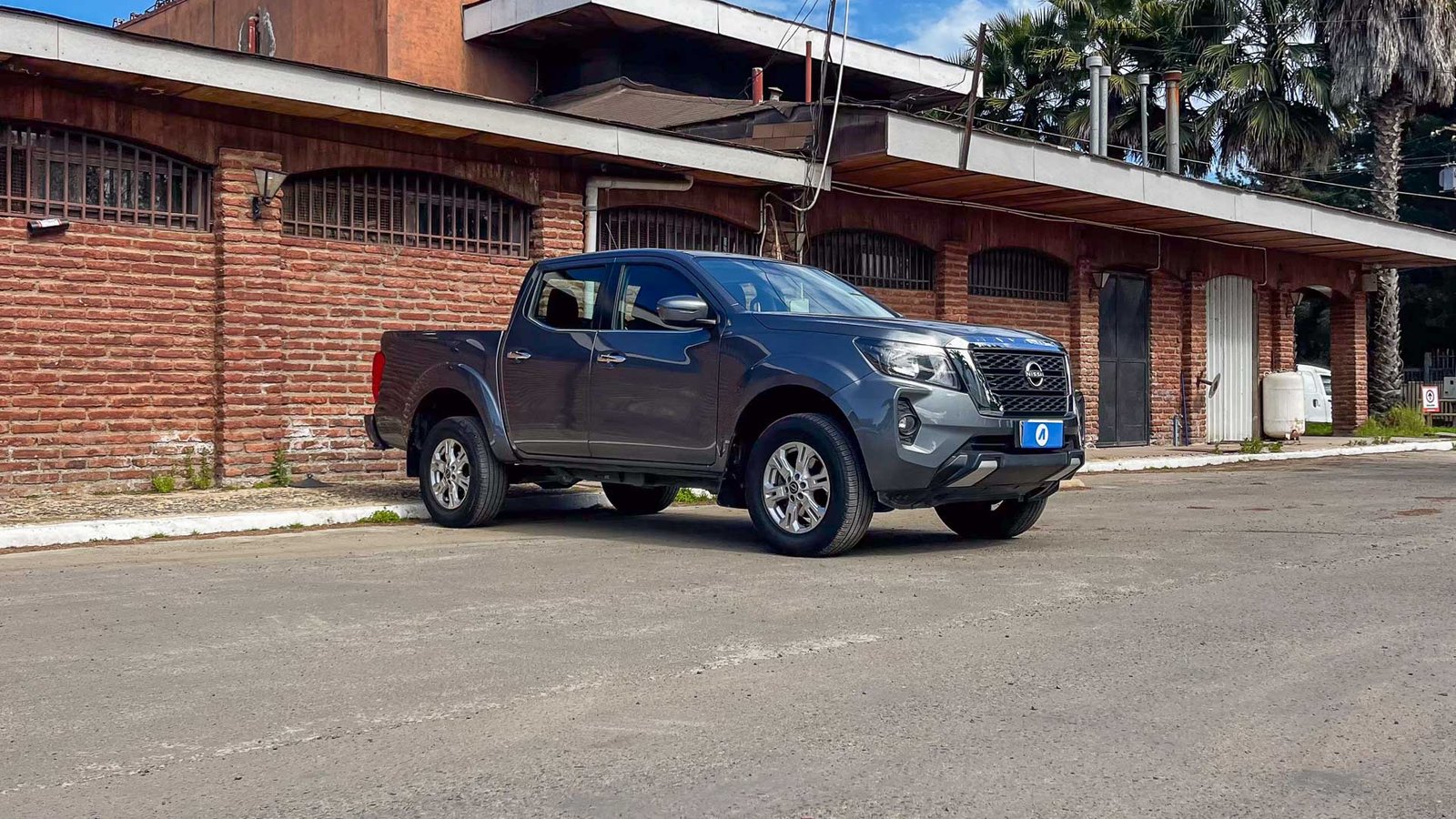 Nissan Navara XE MT 4x2 2.3 2023 - Imagen 5 de 20