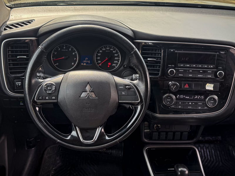 Mitsubishi Outlander GL AT 2018 - Imagen 11 de 20