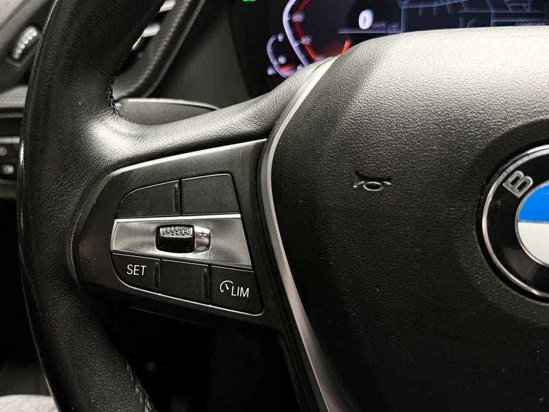 BMW 118i Sport Plus 1.5 2022 - Imagen 9 de 20