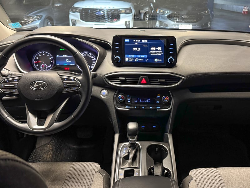 Hyundai Santa Fe Plus AT 2.5 2022 - Imagen 14 de 20