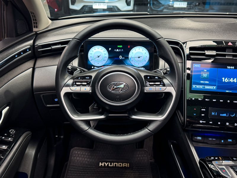 Hyundai Tucson NX4 Limited GDI AWD 1.6T 2024 - Imagen 12 de 20