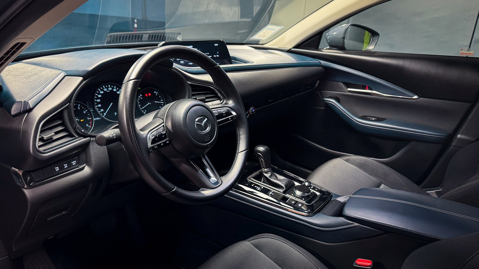 Mazda CX-30 Core 2.0 AT 2025 - Imagen 11 de 20