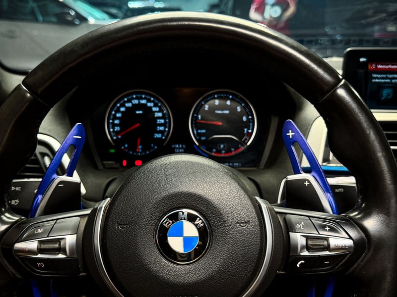 BMW 240 i Coupe 3.0 AT 2018 - Imagen 7 de 20