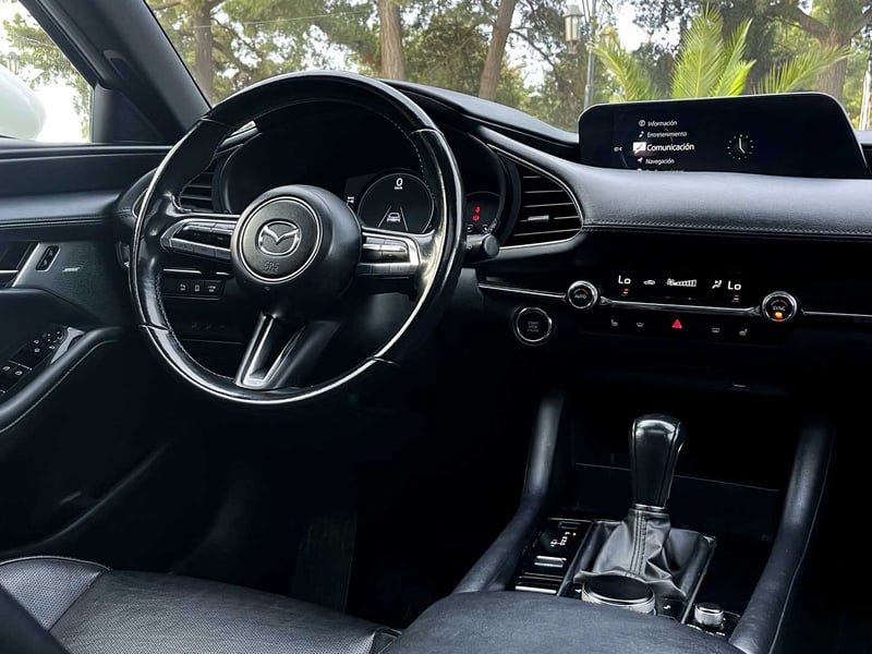 Mazda 3 Sport GTX 2.5 2023 - Imagen 13 de 20