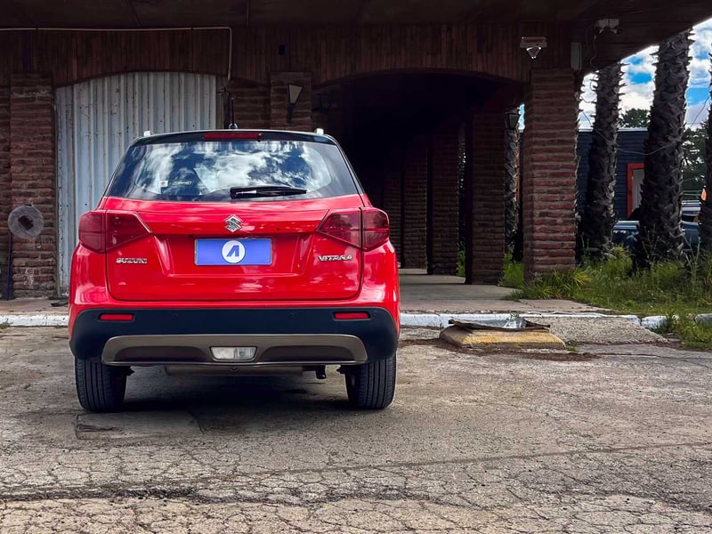 Suzuki Vitara GLX AT 2020 - Imagen 3 de 20