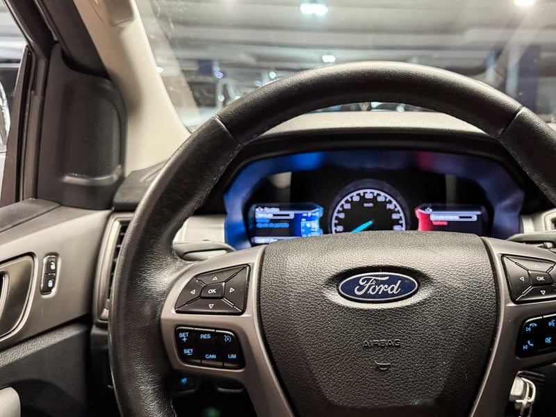 Ford Ranger XLT DC 4x2 3.2 2022 - Imagen 9 de 20