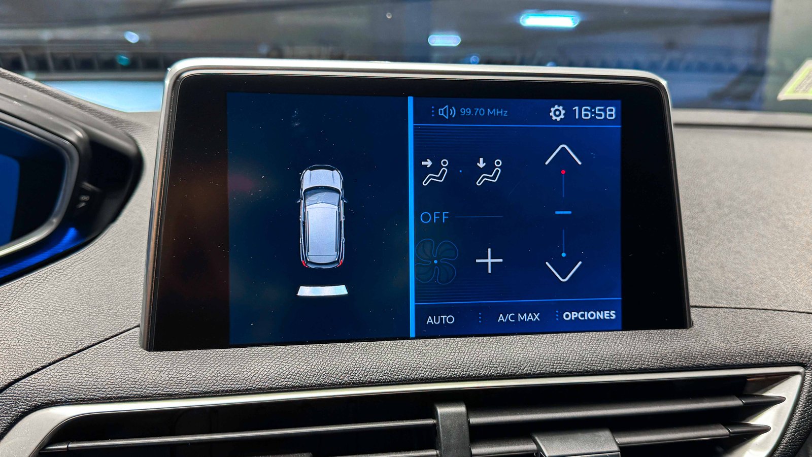 Peugeot 3008 Active 1.6 2018 - Imagen 17 de 20