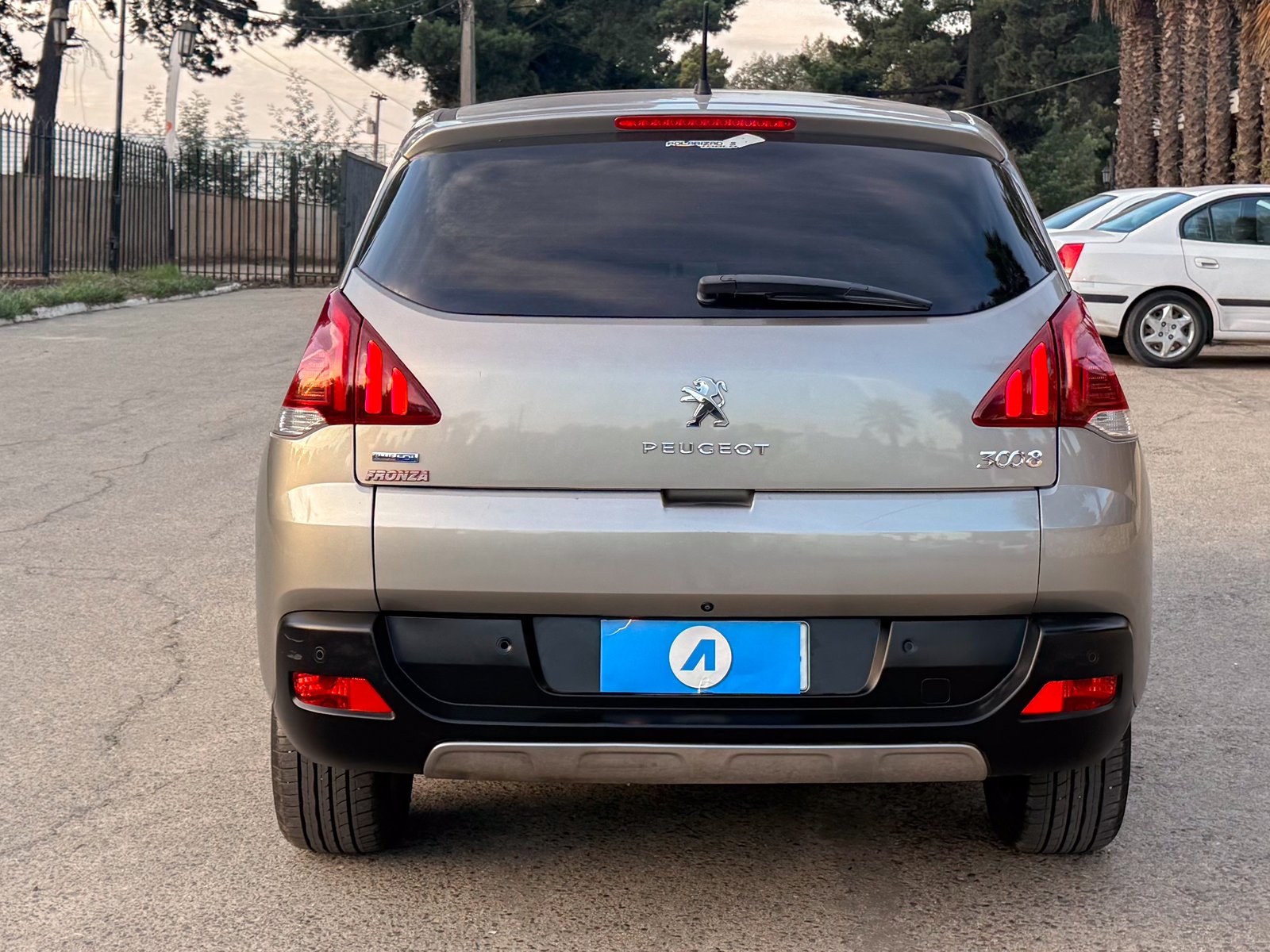 Peugeot 3008 Allure HDI 1.6 2017 - Foto 3 de 20