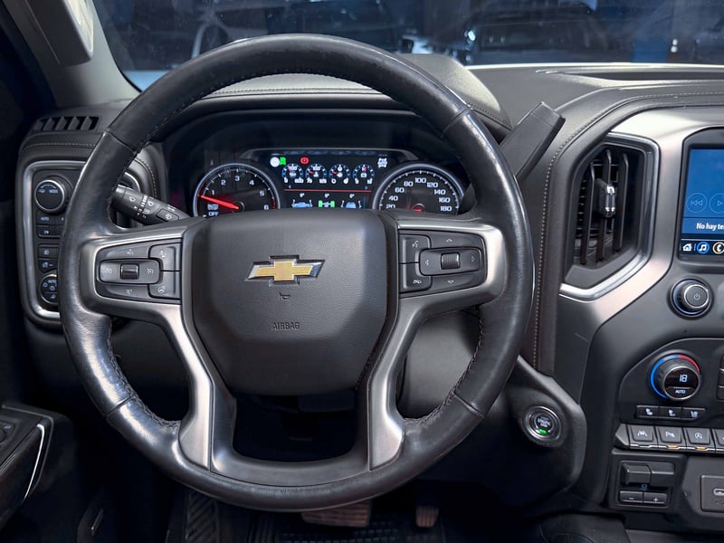 Chevrolet Silverado LTZ 5.3 2021 - Imagen 15 de 20