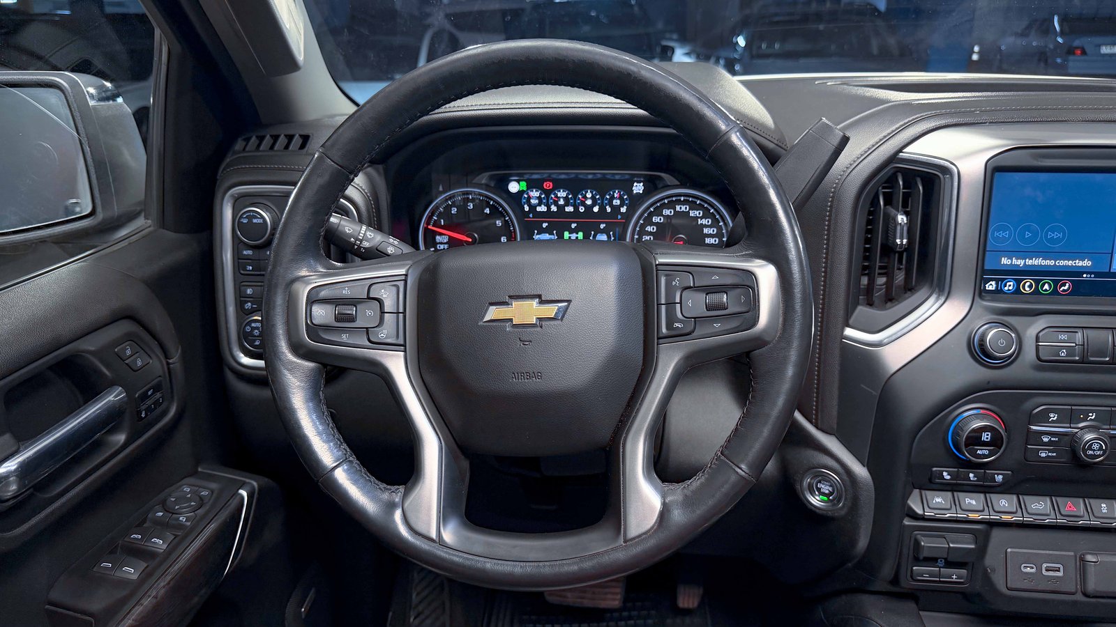 Chevrolet Silverado LTZ 5.3 2021 - Imagen 15 de 20