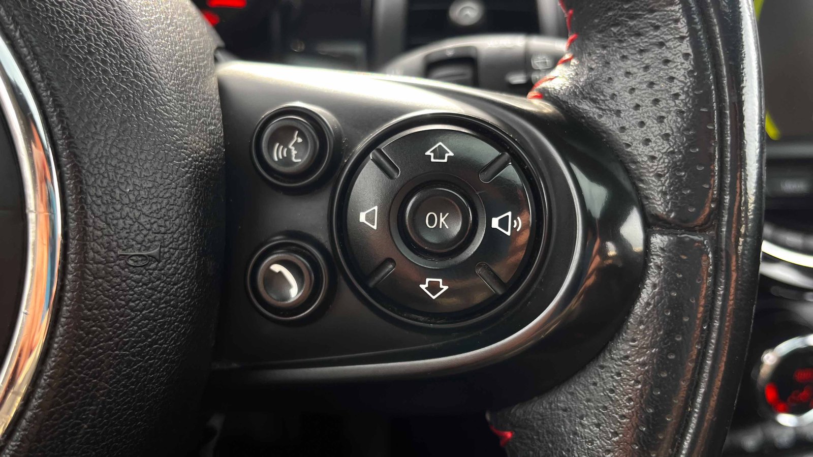 MINI Cooper S 2.0 2016 - Imagen 9 de 20