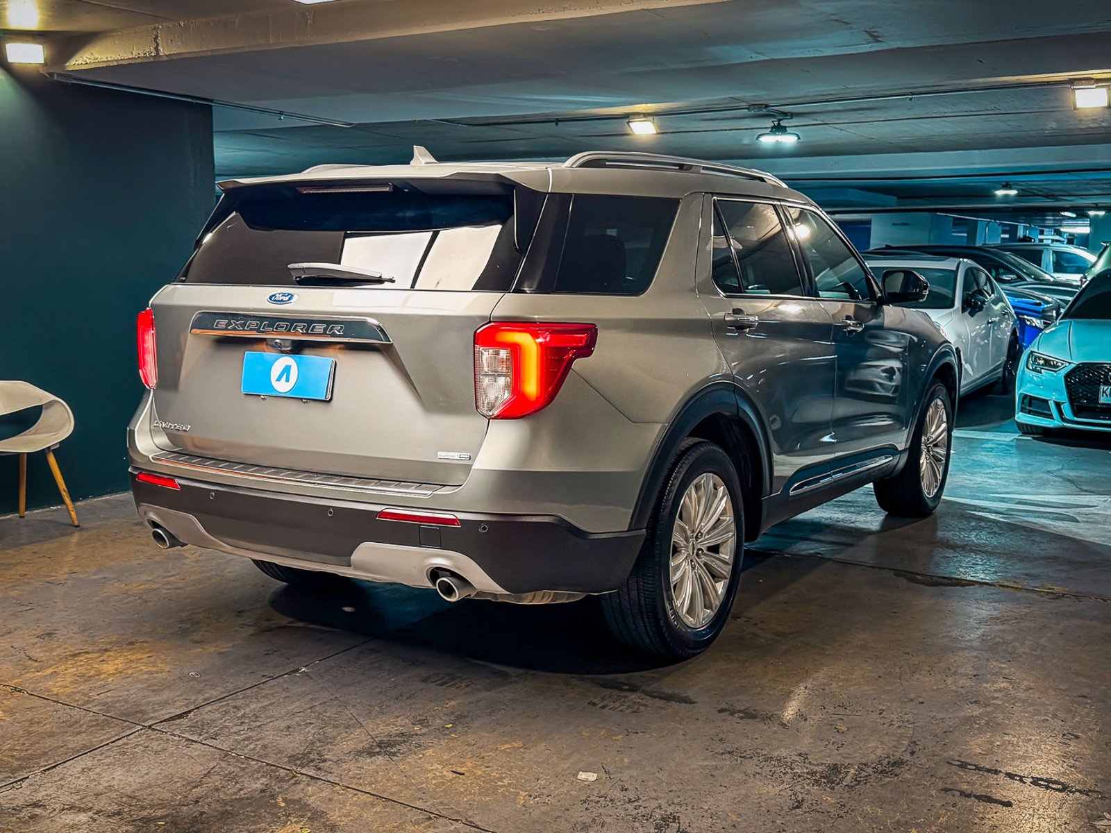 Ford Explorer Limited 4WD 2021 - Foto 4 de 20