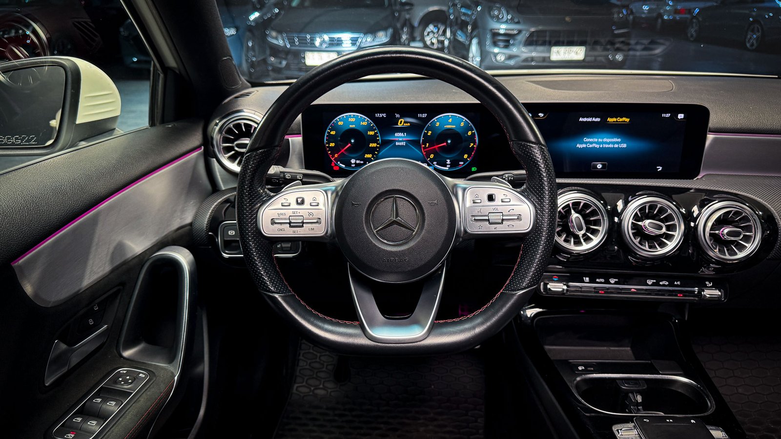 Mercedes-Benz A250 AMG Line 2.0 2019 - Imagen 12 de 20