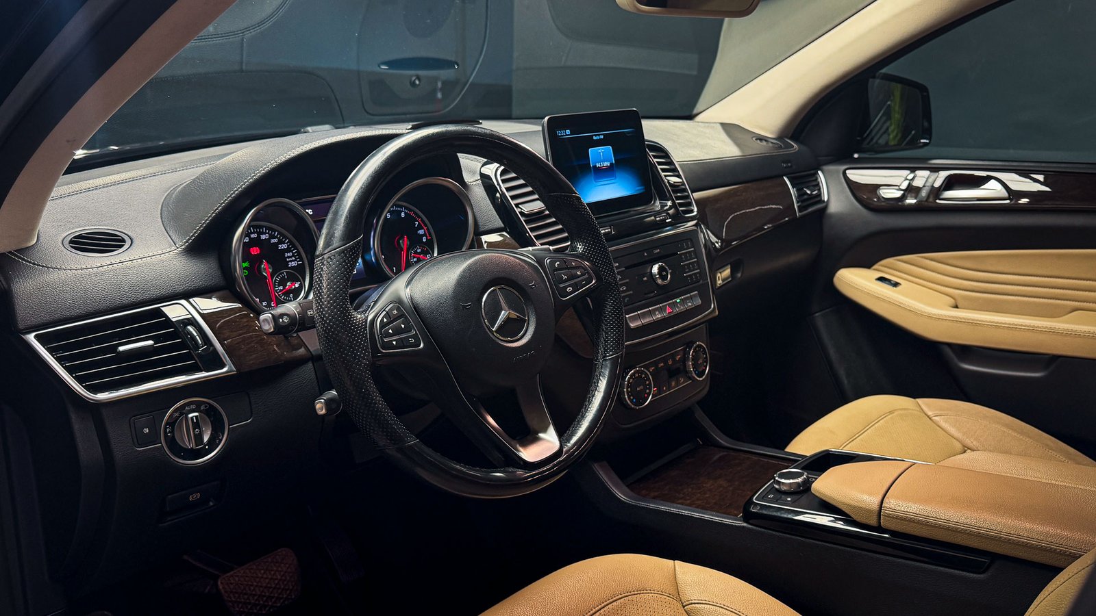 Mercedes-Benz GLE 400 Coupe Sport 3.0 2018 - Imagen 12 de 20