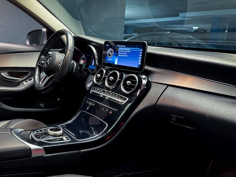 Mercedes-Benz C180 1.6 2019 - Imagen 9 de 17