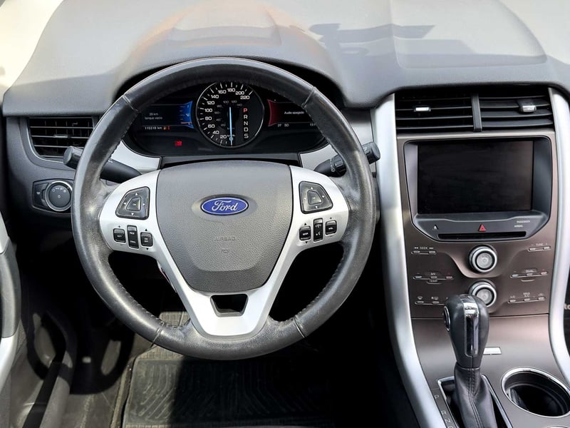 Ford Edge SEL AWD 3.5 2015 - Imagen 12 de 20