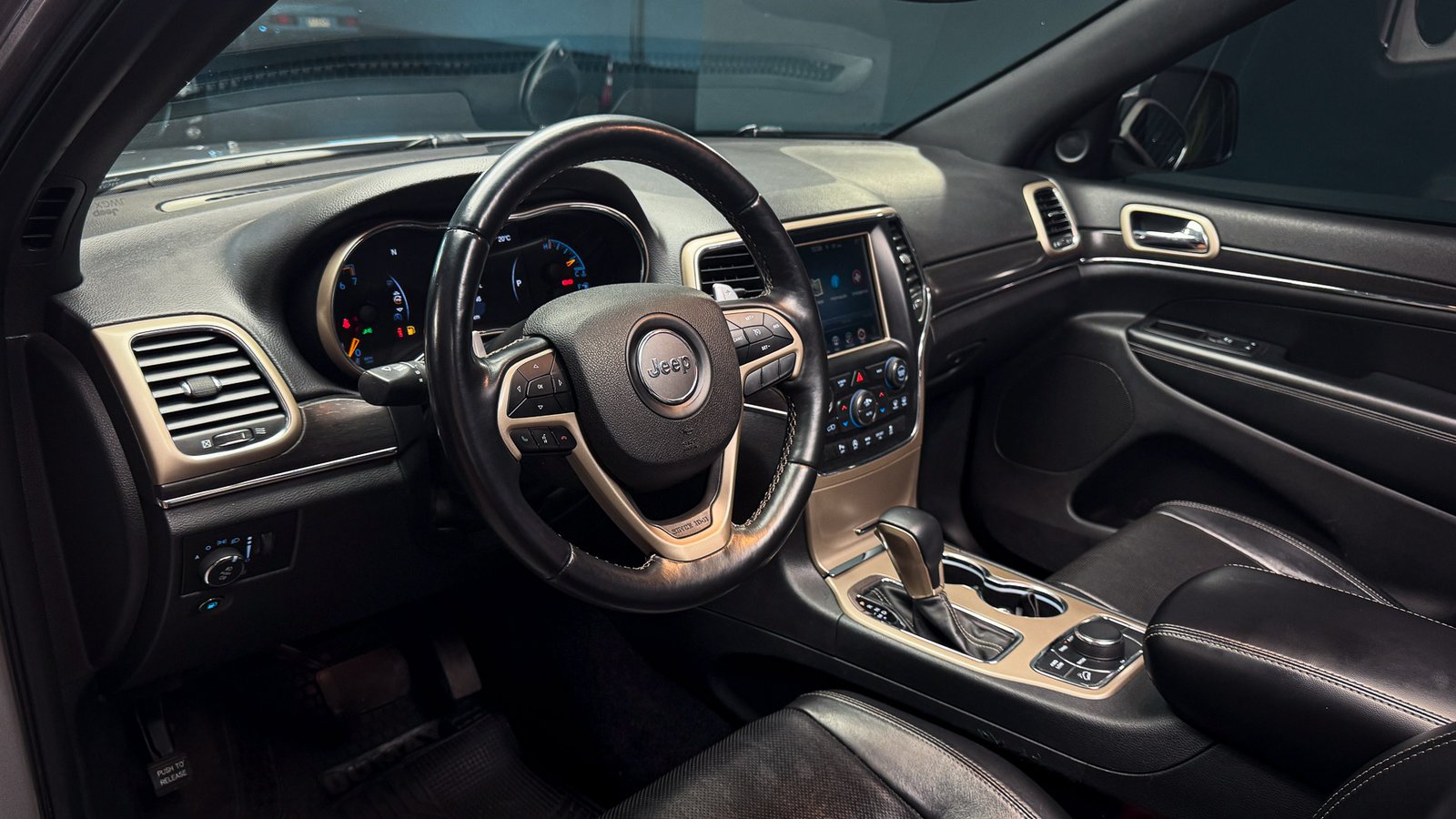 Jeep Grand Cherokee Limited 4WD 2018 - Imagen 11 de 20
