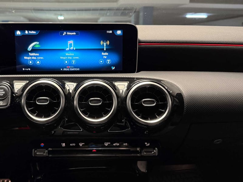 Mercedes-Benz A200 D AT 2.1 2020 - Imagen 15 de 20