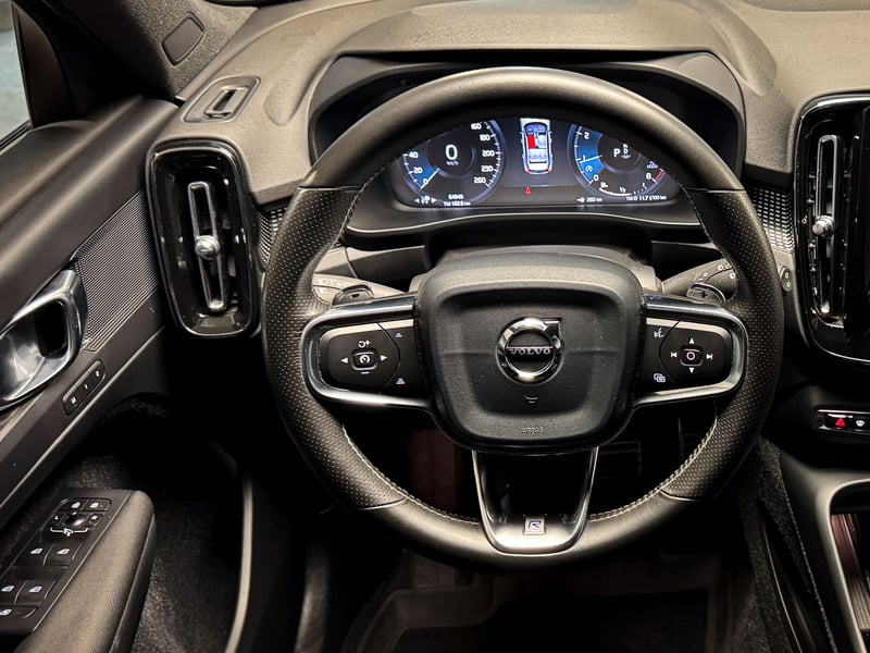 Volvo XC40 T5 R-Design 2.0 2020 - Imagen 12 de 20