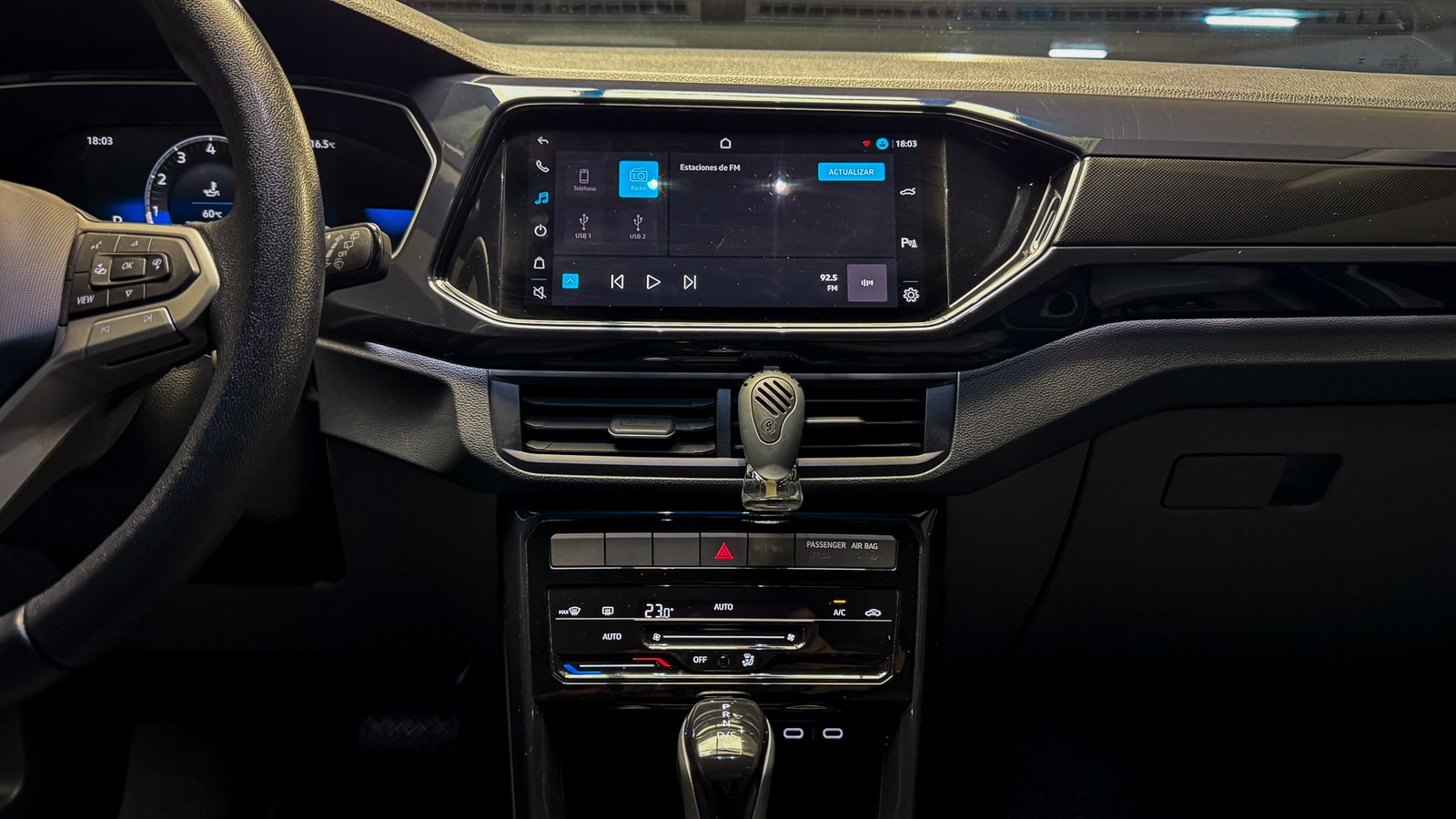 Volkswagen T-Cross Comfortline 2024 - Imagen 15 de 20