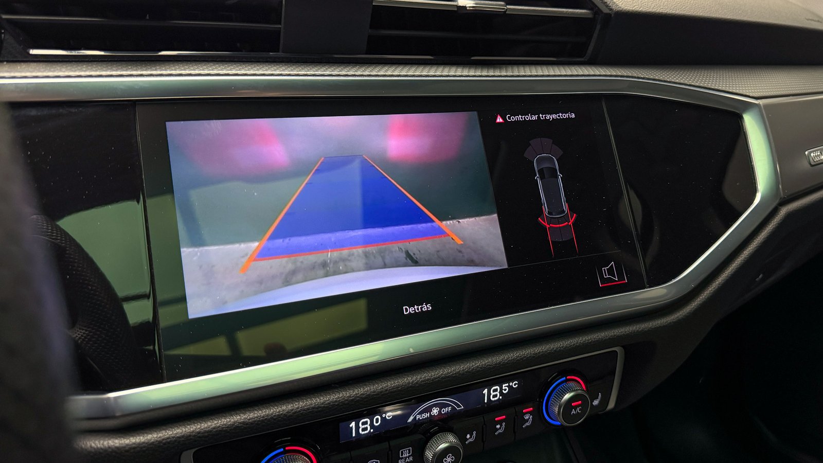 Audi Q3 S-Line 35 TFSI Sport 1.4T 2025 - Imagen 19 de 20