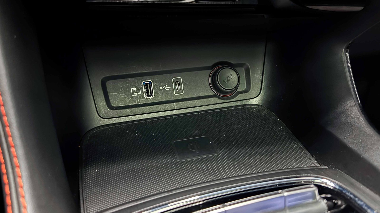 MG ZS EV DLX 2024 - Imagen 19 de 20