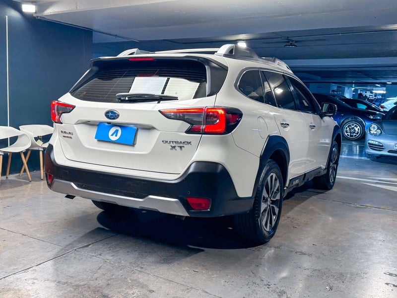 Subaru Outback Touring AWD Eyesight 2024 - Imagen 4 de 20