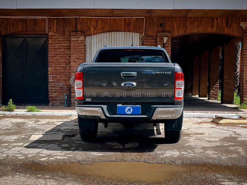 Ford Ranger Limited 4x2 2.5 2022 - Imagen 3 de 20