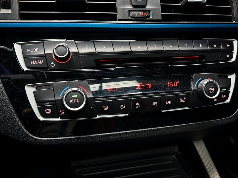 BMW 240 i Coupe 3.0 AT 2018 - Imagen 17 de 20