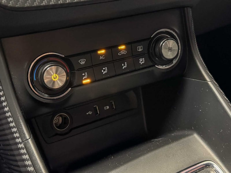 MG ZS STD MT 2025 - Imagen 18 de 20